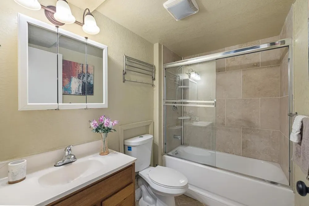 844 Brunswick Street San Francisco, CA 94112