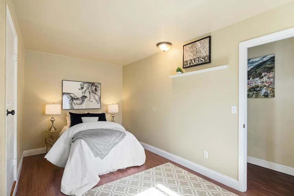 844 Brunswick Street San Francisco, CA 94112