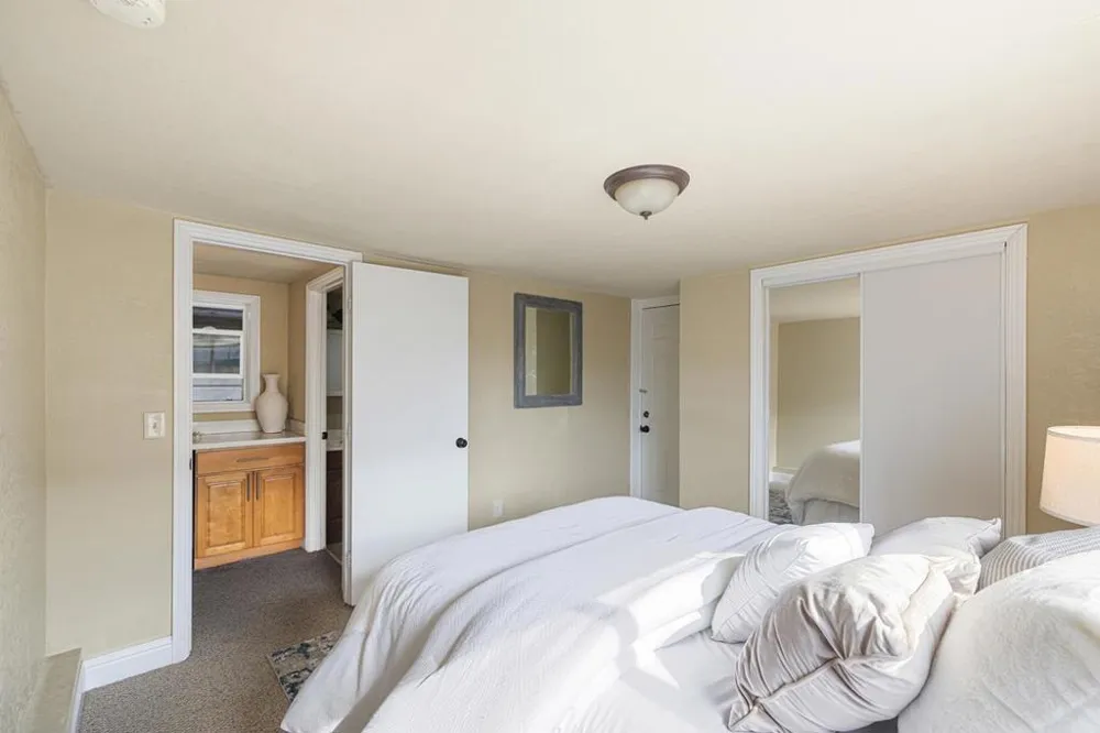 844 Brunswick Street San Francisco, CA 94112