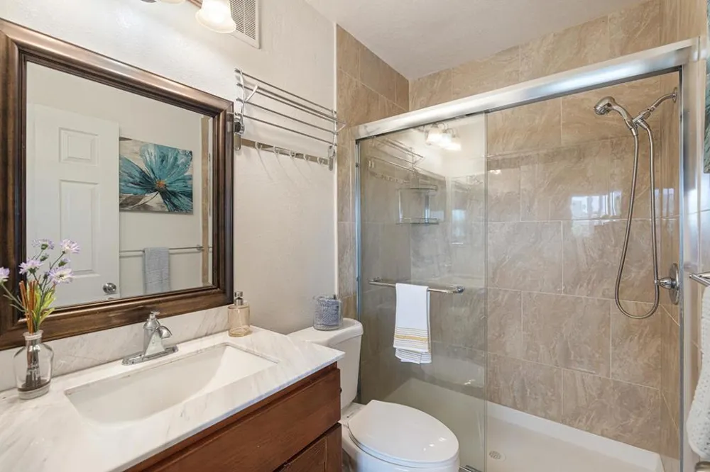 844 Brunswick Street San Francisco, CA 94112