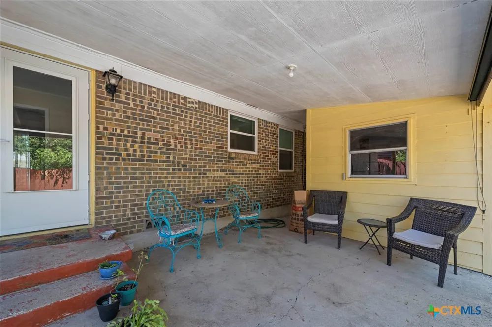 1009 Cedar Drive Killeen, TX 76543