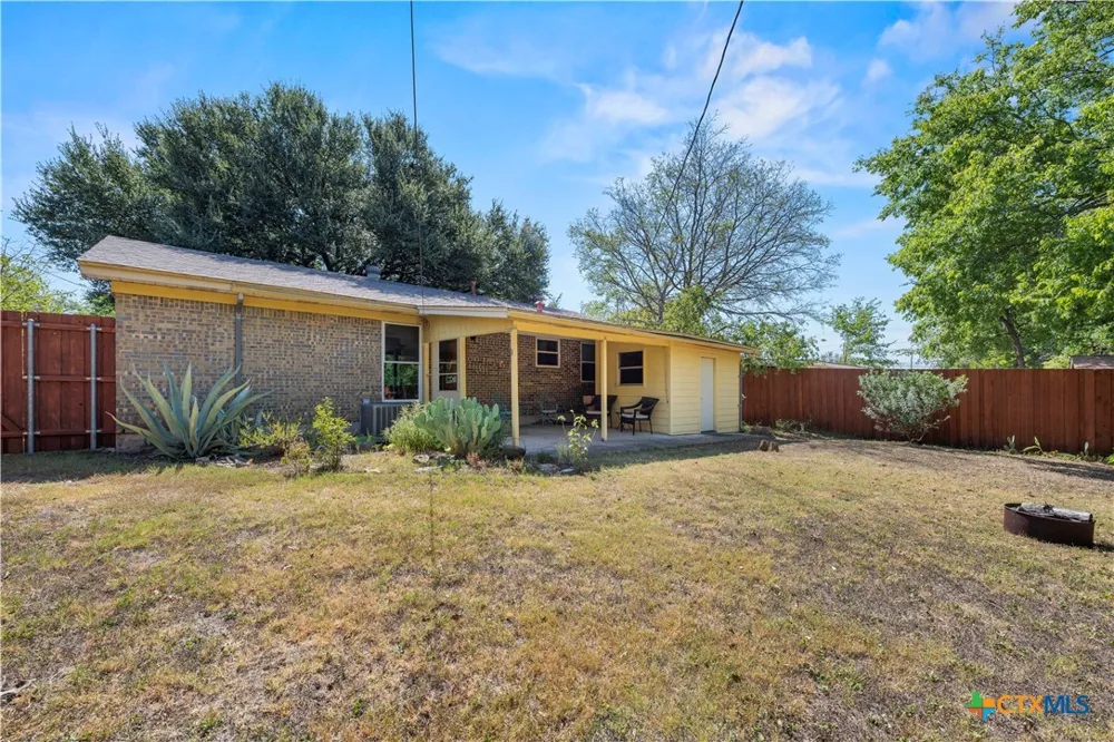 1009 Cedar Drive Killeen, TX 76543
