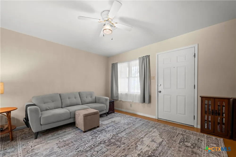 1009 Cedar Drive Killeen, TX 76543