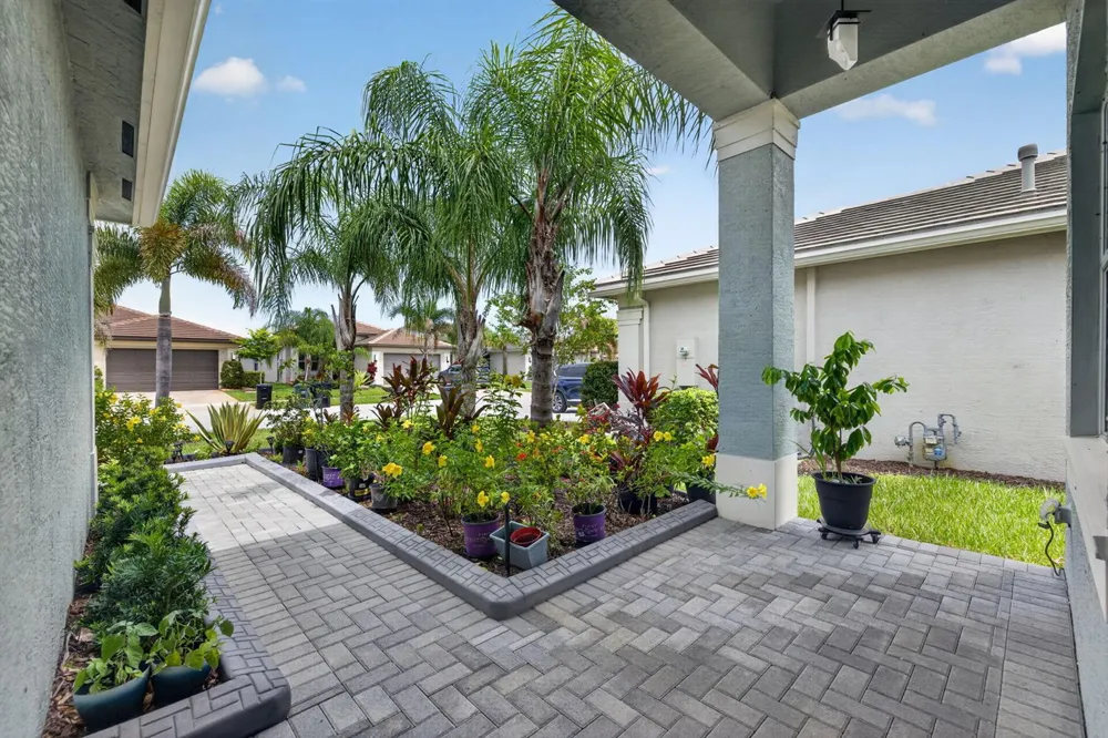 13444 SW River Rock Road Port St. Lucie, FL 34987