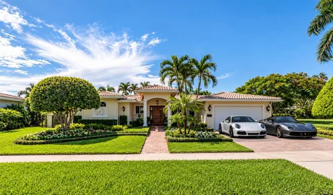 810 SW 3rd Street