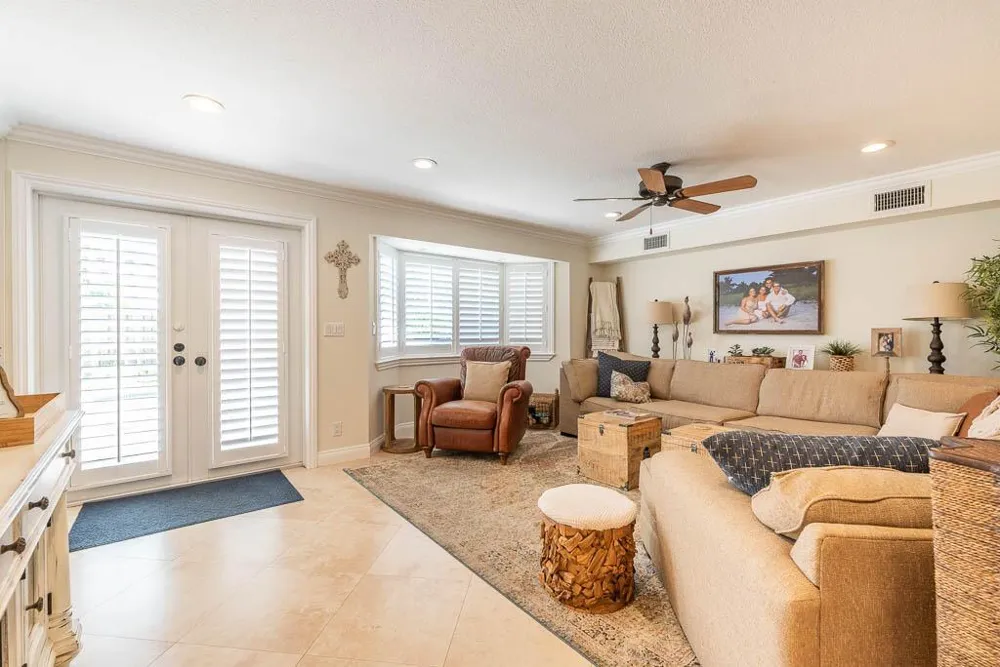 810 SW 3rd Street Boca Raton, FL 33486