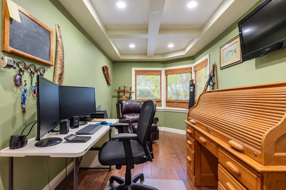 810 SW 3rd Street Boca Raton, FL 33486