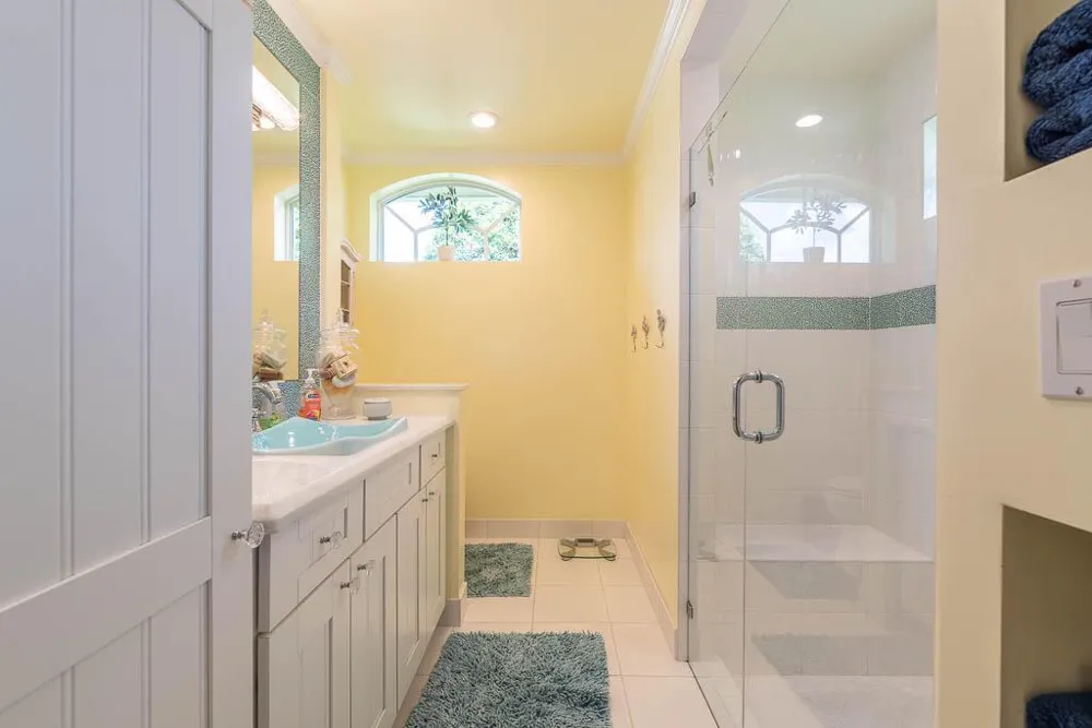 810 SW 3rd Street Boca Raton, FL 33486