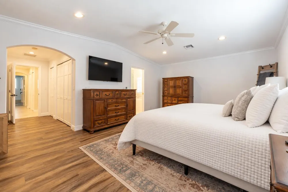 810 SW 3rd Street Boca Raton, FL 33486