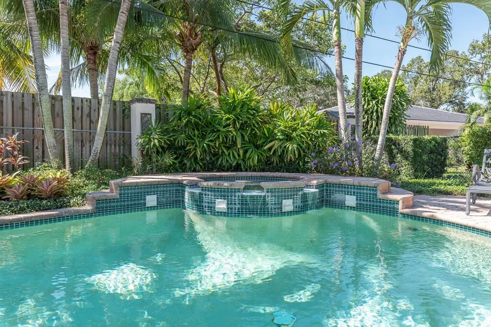 810 SW 3rd Street Boca Raton, FL 33486
