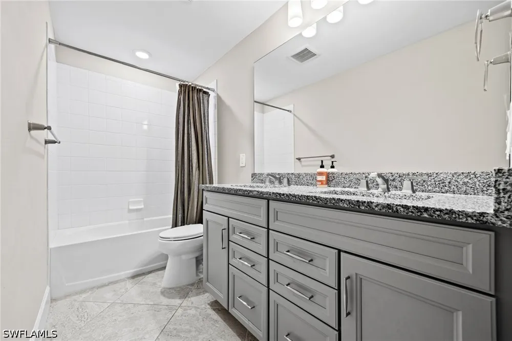Papyrus Court Alva, FL 33920