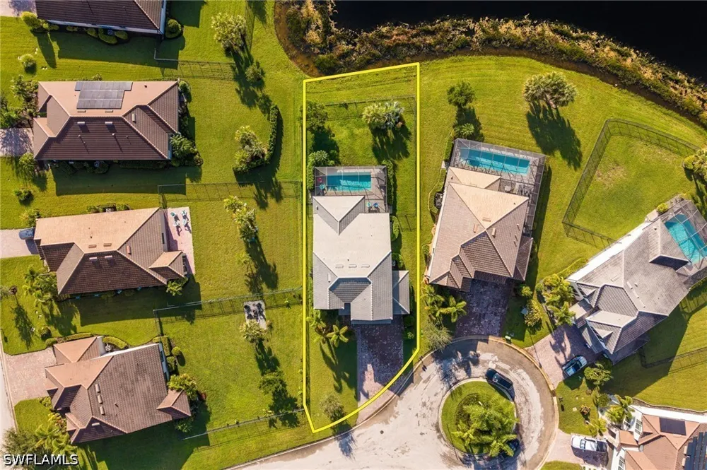 Papyrus Court Alva, FL 33920