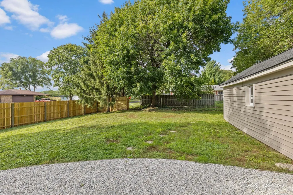 49 2nd Street NW Kent City, MI 49330
