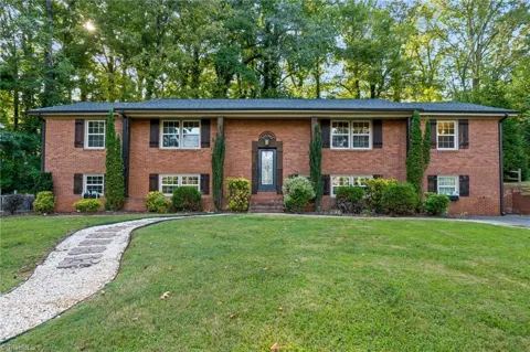 1048 Pine Lake Drive