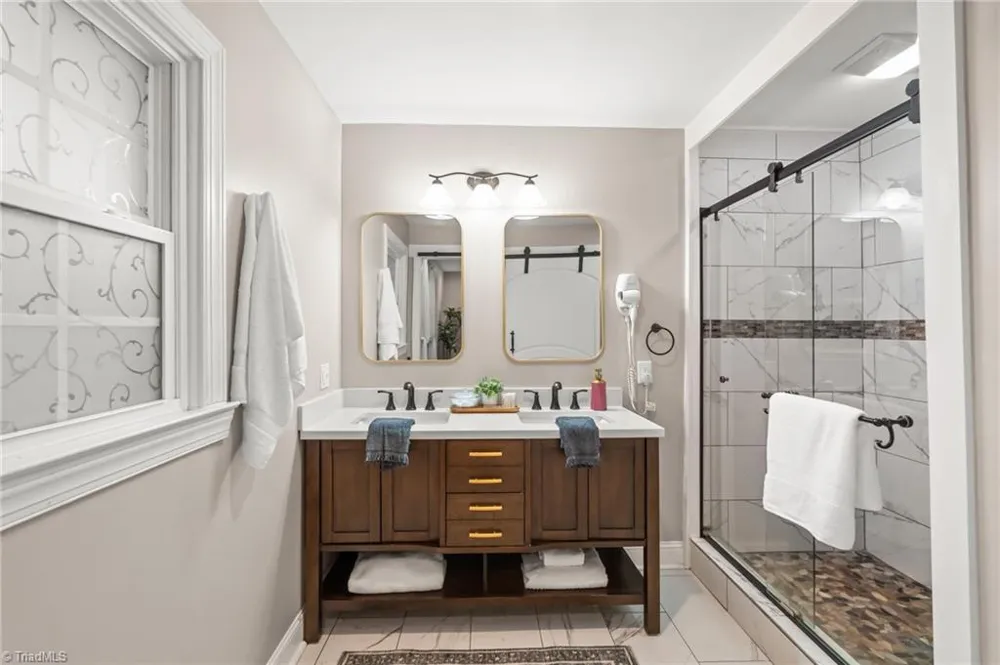 1048 Pine Lake Drive Winston-Salem, NC 27105
