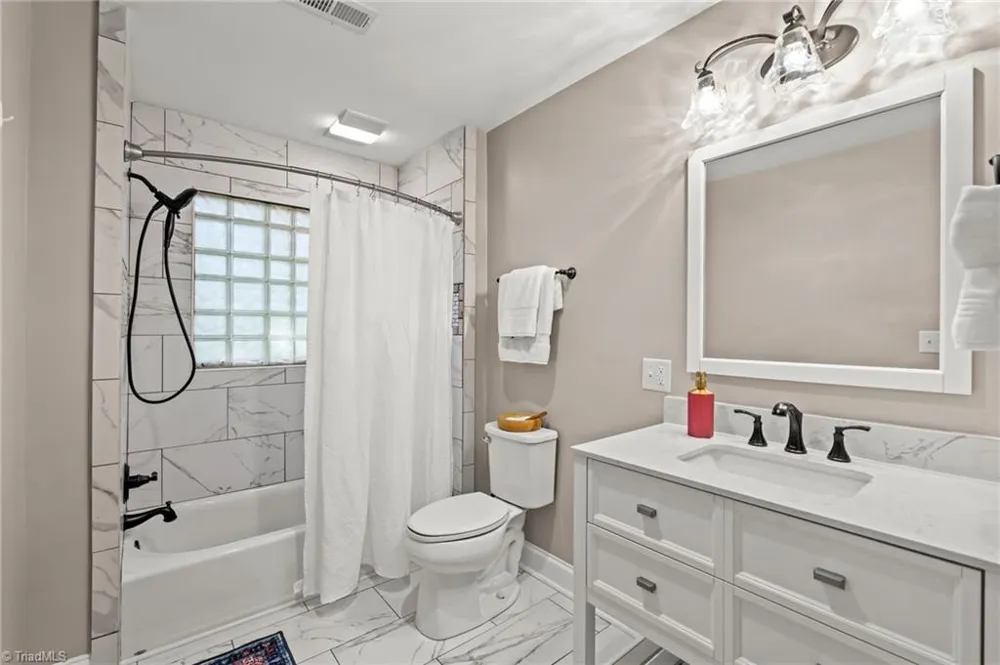 1048 Pine Lake Drive Winston-Salem, NC 27105