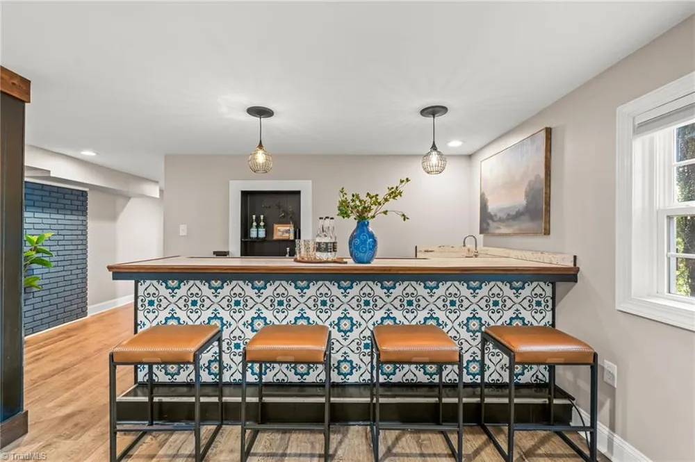 1048 Pine Lake Drive Winston-Salem, NC 27105