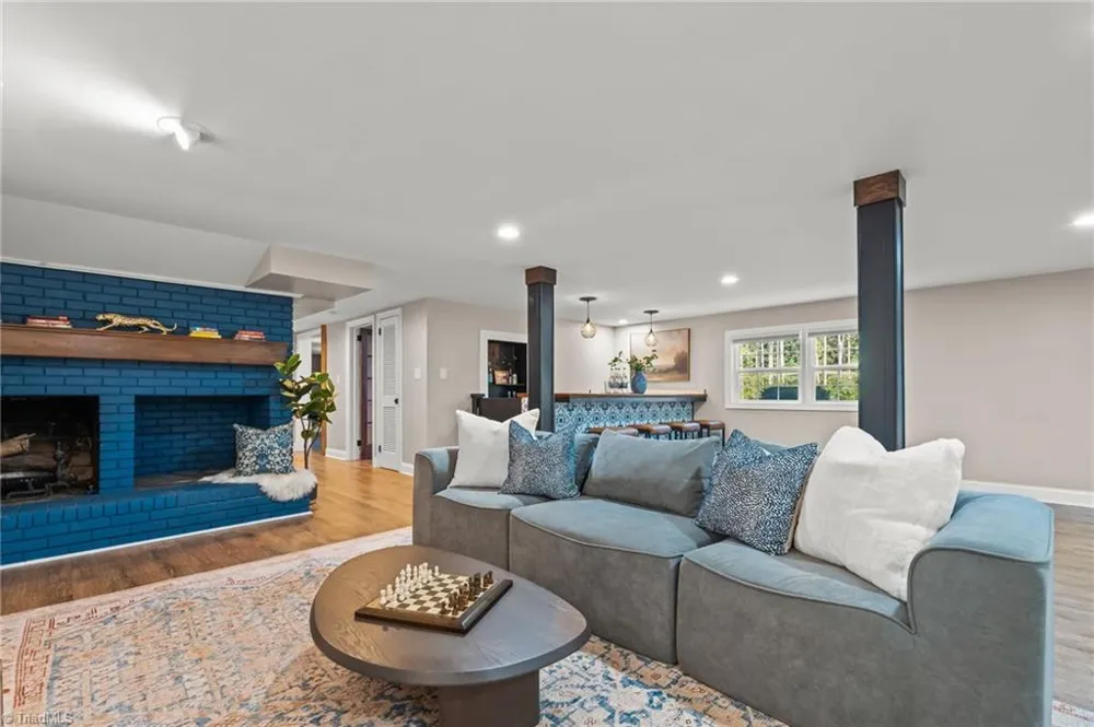 1048 Pine Lake Drive Winston-Salem, NC 27105
