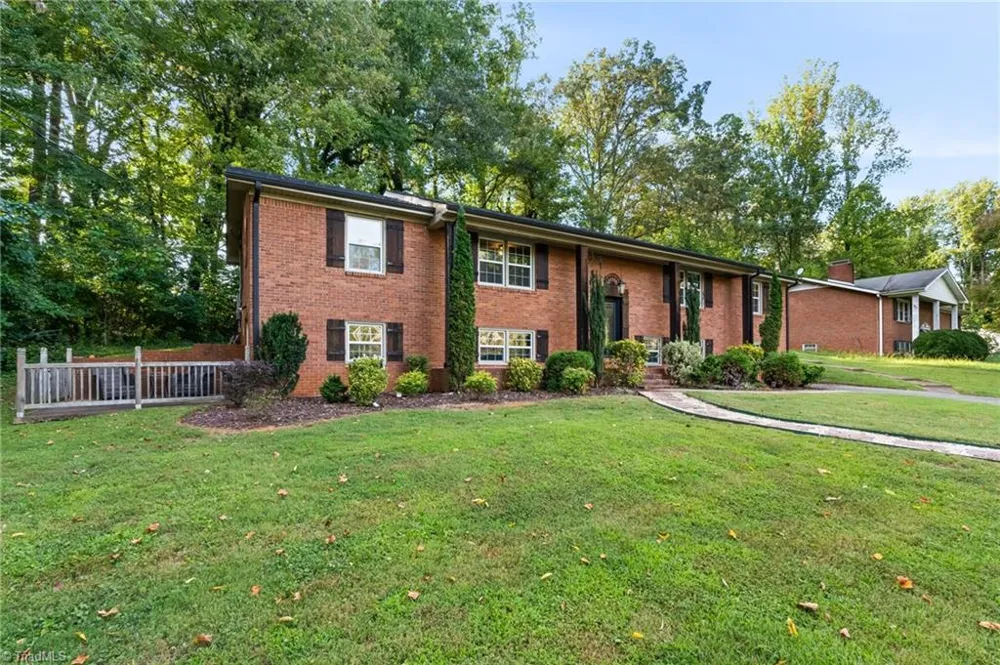 1048 Pine Lake Drive Winston-Salem, NC 27105