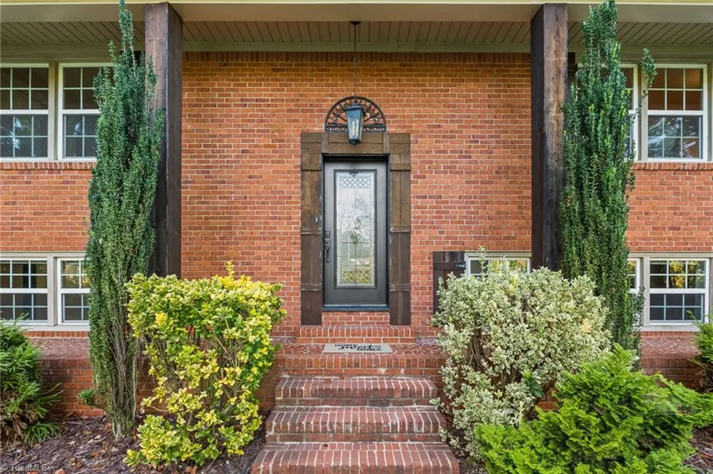 1048 Pine Lake Drive Winston-Salem, NC 27105