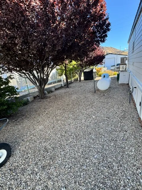 517 S Central Street Tonopah, NV 89049
