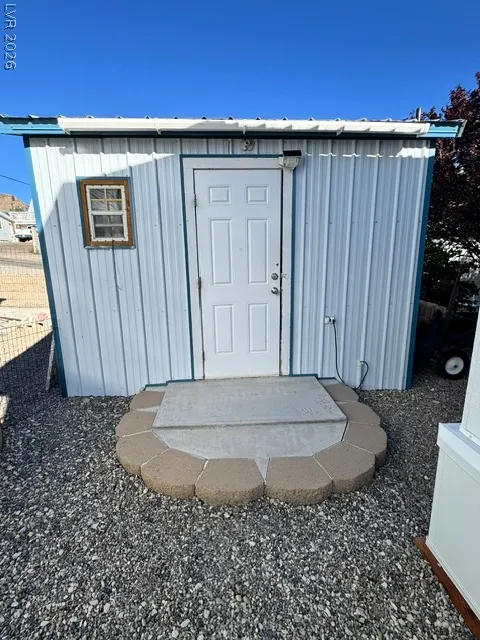517 S Central Street Tonopah, NV 89049