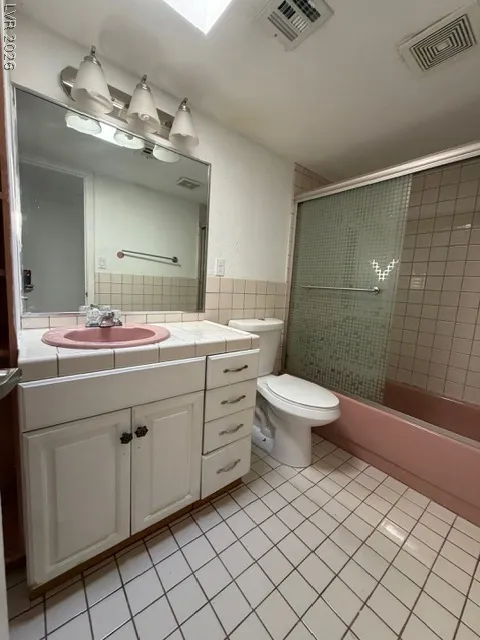 4421 Elm Avenue Las Vegas, NV 89110