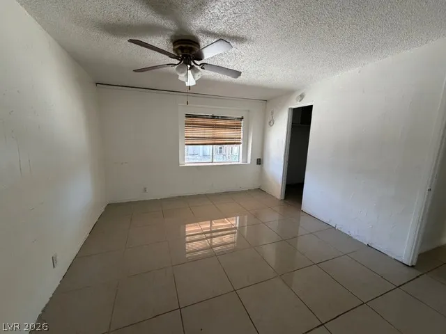4421 Elm Avenue Las Vegas, NV 89110