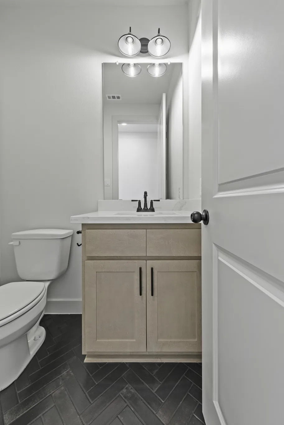 7401 Desert Needle Drive Lago Vista, TX 78645