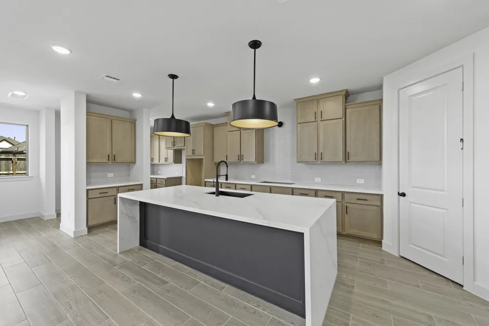 7401 Desert Needle Drive Lago Vista, TX 78645