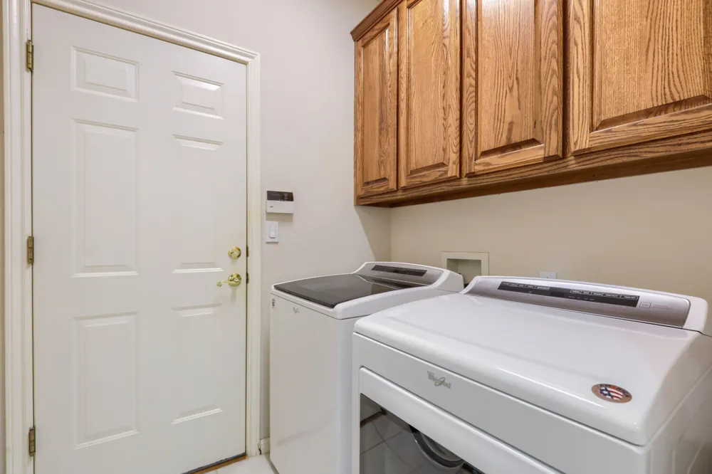 9525 Aire Libre Drive Austin, TX 78726