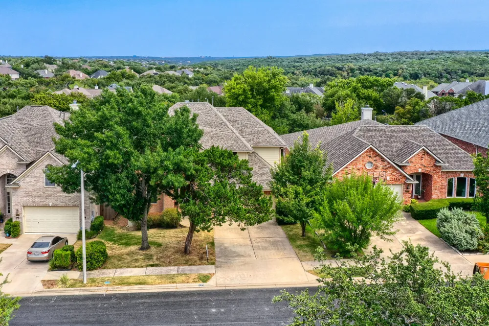 9525 Aire Libre Drive Austin, TX 78726