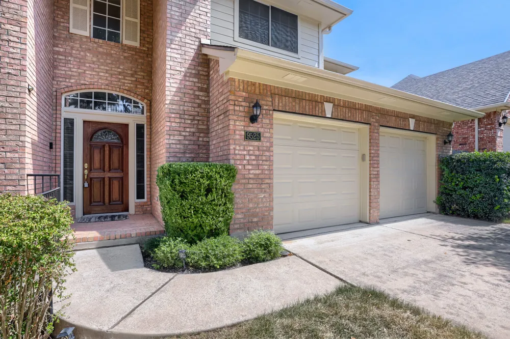 9525 Aire Libre Drive Austin, TX 78726