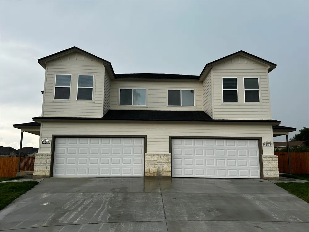 514 War Adminral Dr #B Jarrell, TX 76537