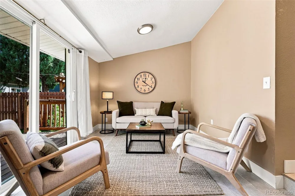 2928 High Street Denver, CO 80205