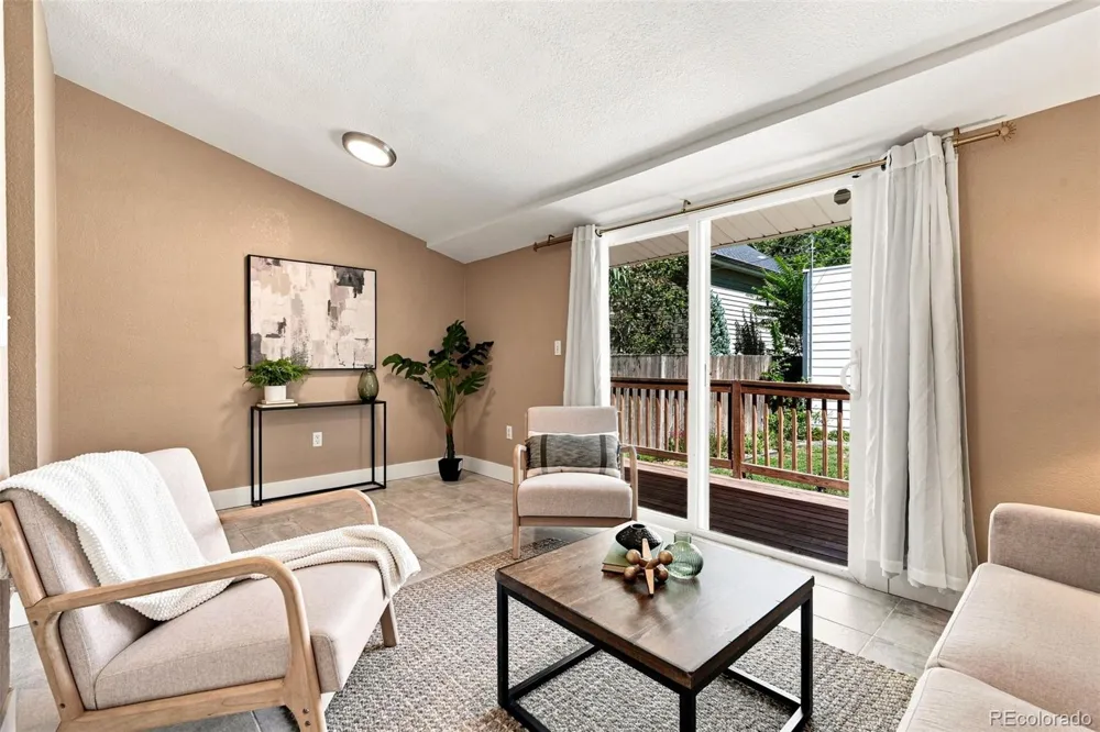 2928 High Street Denver, CO 80205