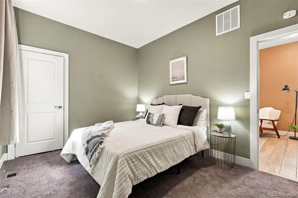 2928 High Street Denver, CO 80205