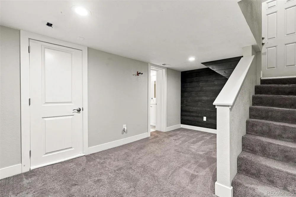 2928 High Street Denver, CO 80205