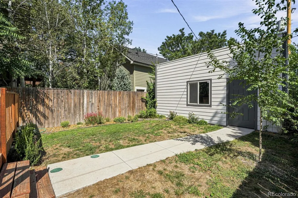 2928 High Street Denver, CO 80205