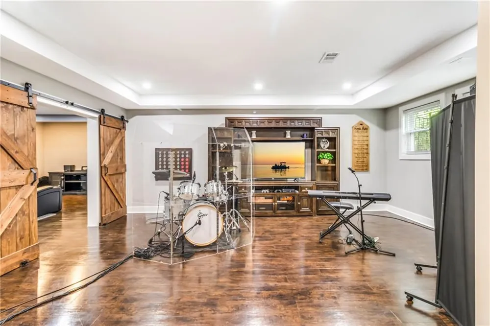 2744 Fairway Knoll Court Dacula, GA 30019