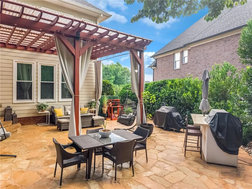 2744 Fairway Knoll Court Dacula, GA 30019