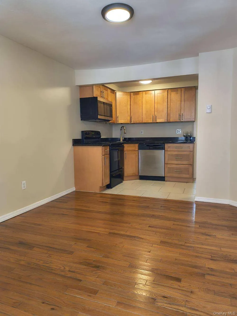 41 Scudder Avenue #1st Floor Rear Northport, NY 11768