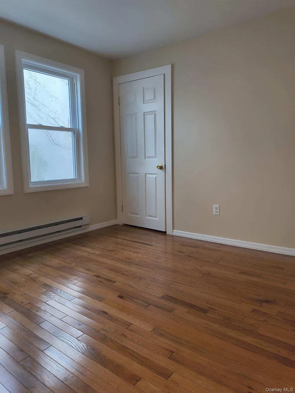 41 Scudder Avenue #1st Floor Rear Northport, NY 11768