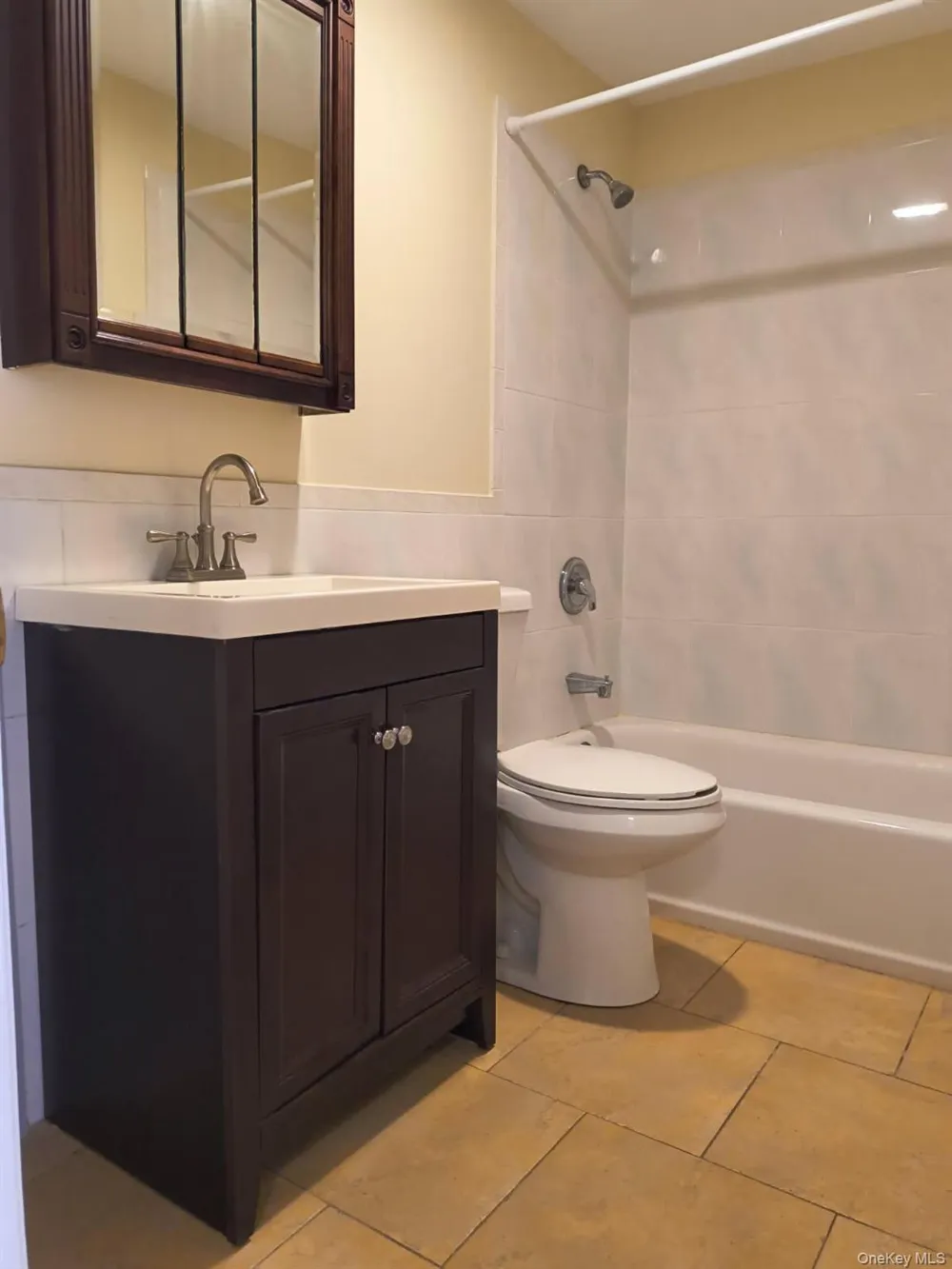 41 Scudder Avenue #1st Floor Rear Northport, NY 11768