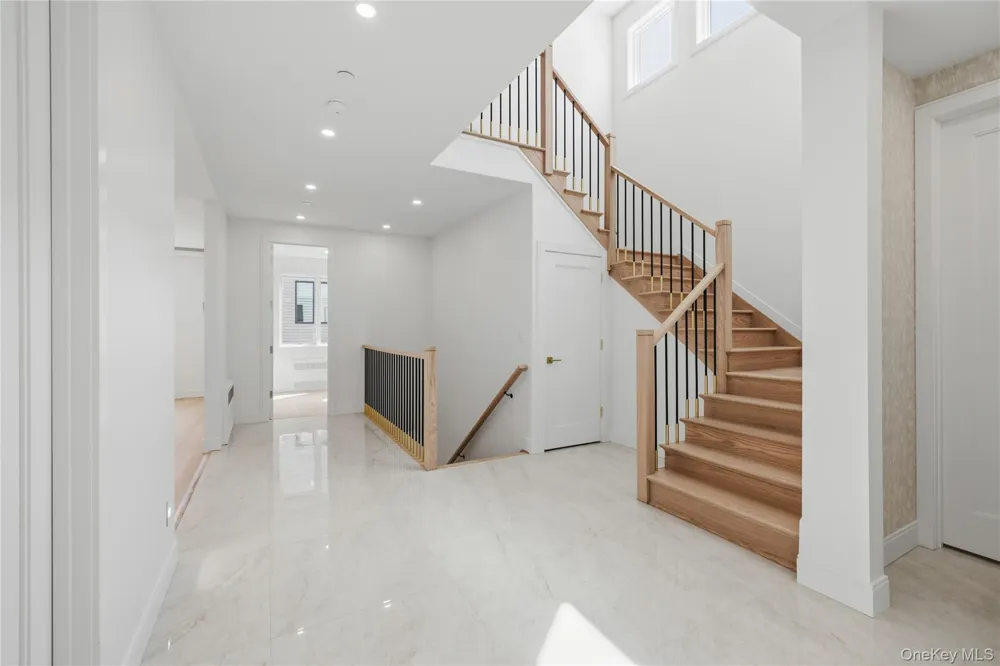 41 Saddle River Road #216 Monsey, NY 10952