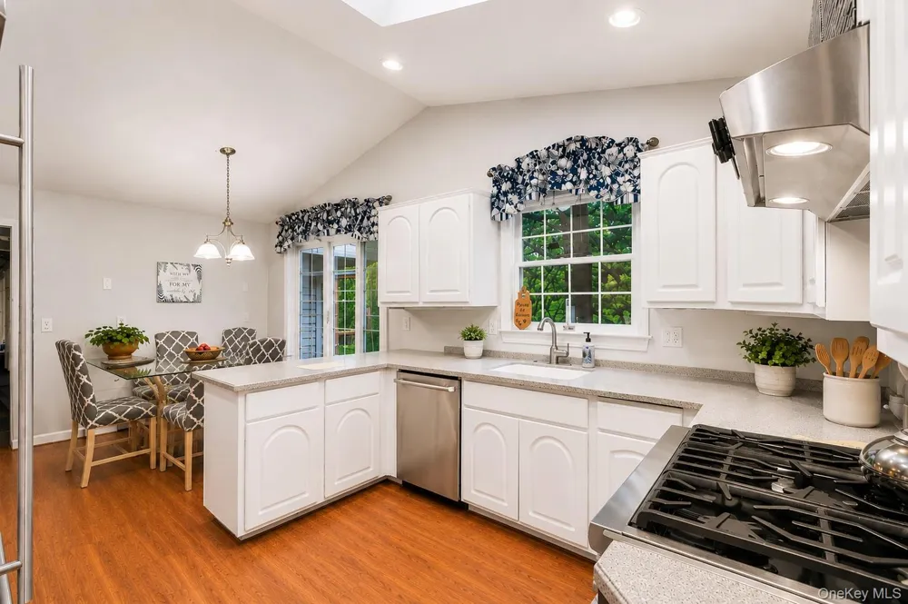 2308 Broad Street Yorktown Heights, NY 10598