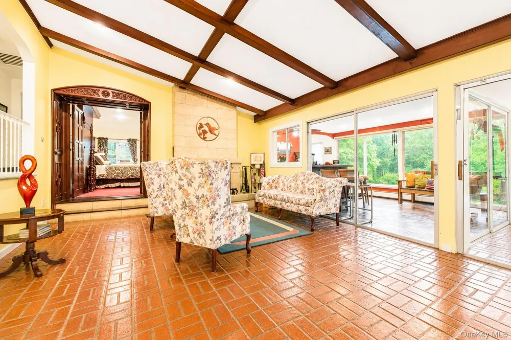 2308 Broad Street Yorktown Heights, NY 10598