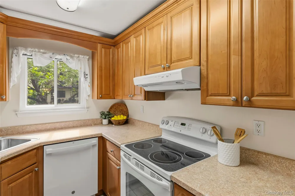 153 Flintlock Way #A Yorktown Heights, NY 10598