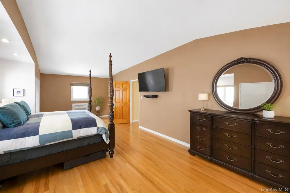 3455 Howard Boulevard Baldwin, NY 11510