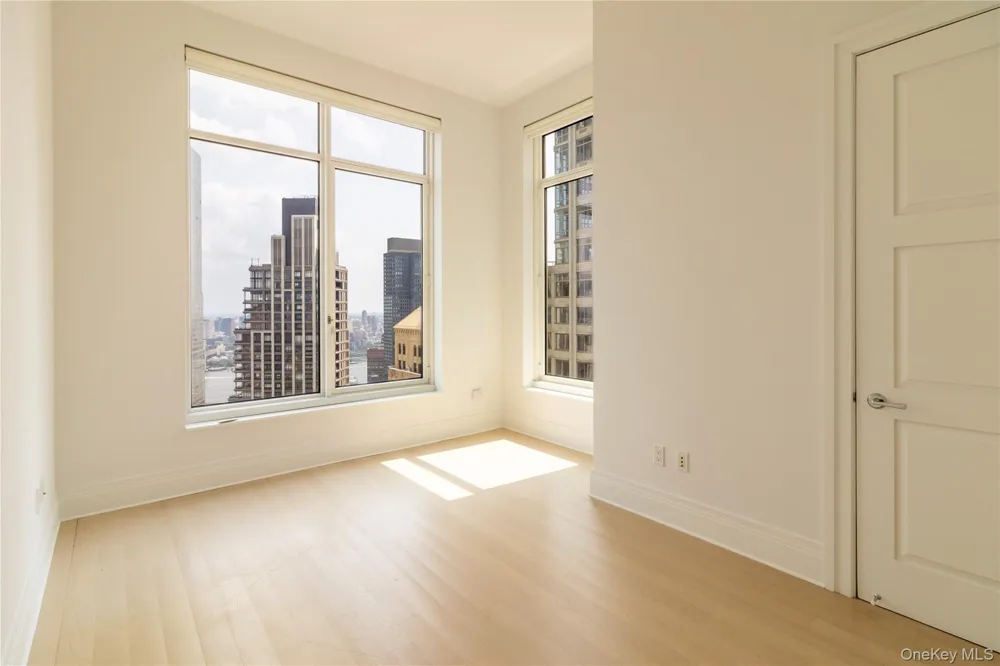 30 Park Place #57C New York (Manhattan), NY 10007